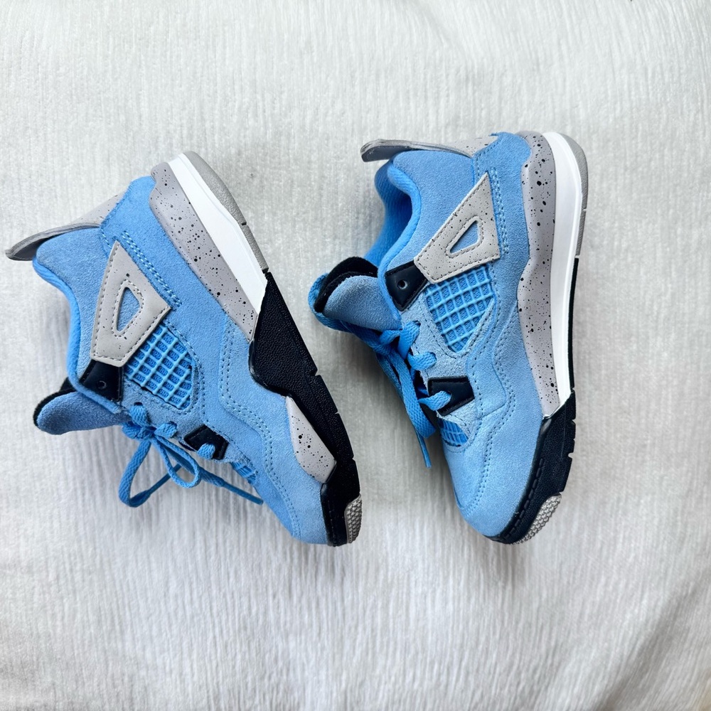 Nike Air Jordan 4 Retro University Blue size 9C - Picture 3 of 8